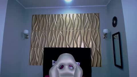 Snapshot of pamela_slim33 chatting on December 6, 12:05 pm Pamela online show from December 6, 12:05 pm