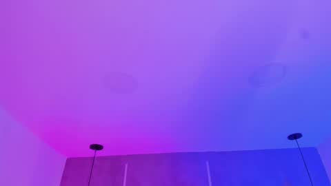 Manuela online show from September 17, 11:45 am