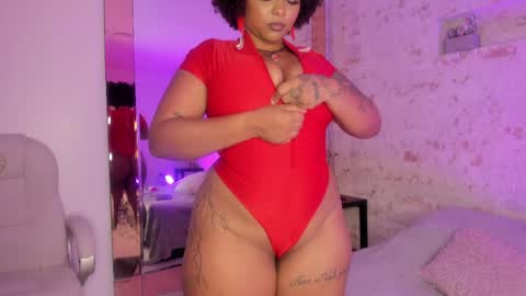 Pamela West online show from April 15, 7:32 pm