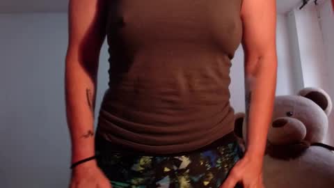 Pamela Jagger online show from December 16, 12:38 pm