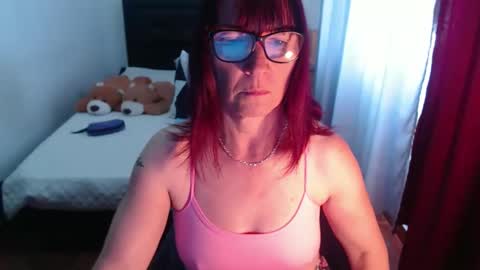 Pamela Jagger online show from January 15, 2:43 pm