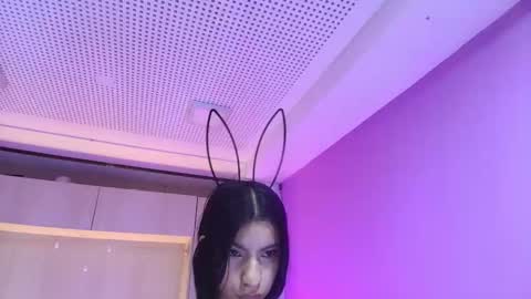  P A M  online show from January 25, 7:07 pm