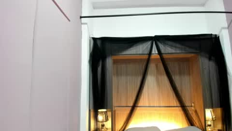 Snapshot of pamelaascott chatting on June 18, 4:02 am P A M online show from June 18, 4:02 am