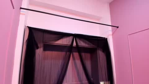 Snapshot of pamelaascott chatting on July 2, 4:07 am P A M online show from July 2, 4:07 am