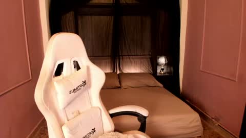 Snapshot of pamelaascott chatting on July 9, 8:46 pm P A M online show from July 9, 8:46 pm