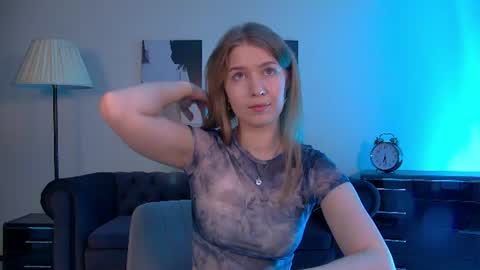 Snapshot of pamelablair chatting on July 3, 7:42 pm Pamela Blair online show from July 3, 7:42 pm
