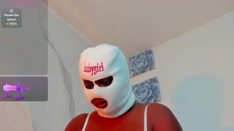 Snapshot of pamelaka chatting on April 21, 2:26 am pamelaka online show from April 21, 2:26 am
