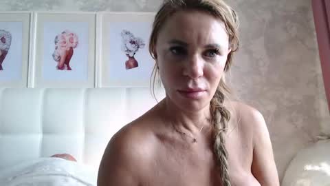 Snapshot of pamella_007 chatting on June 21, 11:02 am Pamella online show from June 21, 11:02 am
