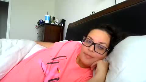 Snapshot of pamelonaa chatting on October 26, 5:08 pm PAMELONAA online show from October 26, 5:08 pm