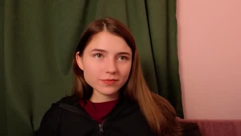 Snapshot of pamilarakestraw chatting on October 5, 7:56 pm daniella online show from October 5, 7:56 pm