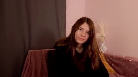 Snapshot of pamilarakestraw chatting on November 2, 7:38 pm daniella online show from November 2, 7:38 pm