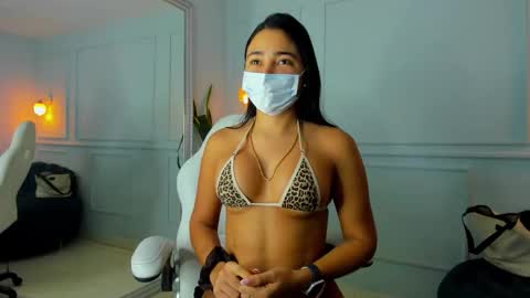 pamplemusa_ online show from February 14, 12:13 pm