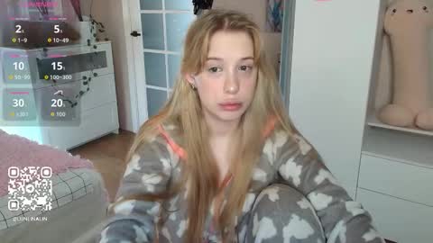 Lina online show from February 16, 2:40 am