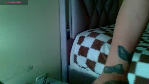 pandora__1 online show from April 29, 7:31 pm