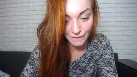 Snapshot of pandora_best chatting on February 1, 12:05 pm Lolo online show from February 1, 12:05 pm