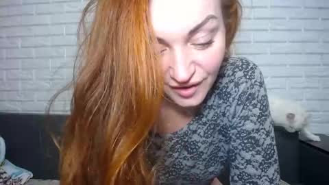 Snapshot of pandora_best chatting on February 1, 6:19 pm Lolo online show from February 1, 6:19 pm