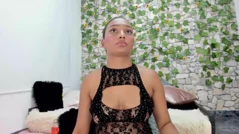 Snapshot of pandora_gu1 chatting on December 4, 3:59 am pandora_gu1 online show from December 4, 3:59 am