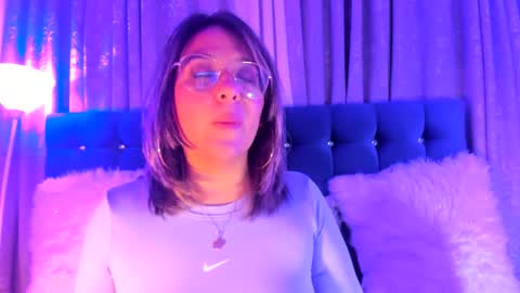 Snapshot of pandoracherry chatting on January 27, 9:34 am Pandora online show from January 27, 9:34 am