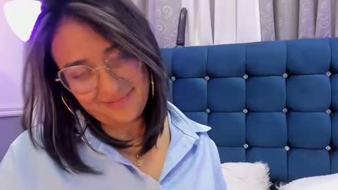 Snapshot of pandoracherry chatting on March 2, 10:03 am Pandora online show from March 2, 10:03 am