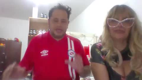 Snapshot of pandoraestrechita chatting on November 14, 12:42 am Pandora portea online show from November 14, 12:42 am