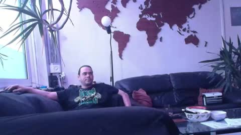 Chris online show from March 5, 5:39 pm