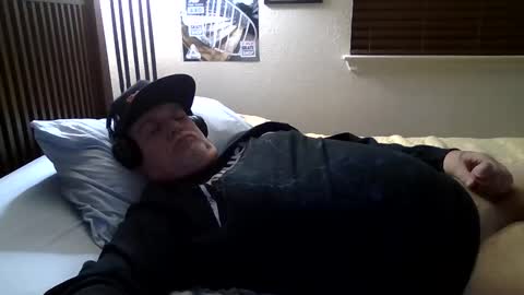 panos online show from February 1, 2:43 am