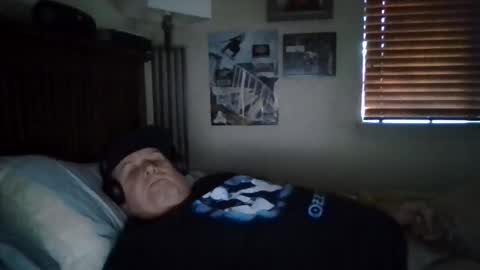 panos online show from February 16, 1:40 pm