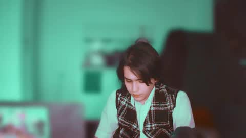 In bio online show from April 6, 9:49 pm