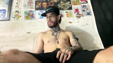 Snapshot of panthers_room chatting on February 25, 4:24 am panthers_room online show from February 25, 4:24 am