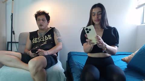 pantyhose_xxx_ online show from April 15, 4:14 pm