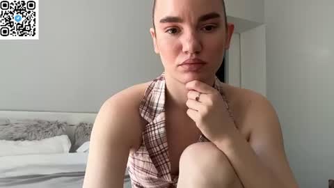 Snapshot of pantykrist chatting on July 18, 1:04 pm Kristina Kriss online show from July 18, 1:04 pm