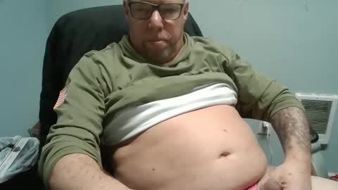 Snapshot of pantyslut50s chatting on March 18, 11:08 pm daddyinpanties online show from March 18, 11:08 pm