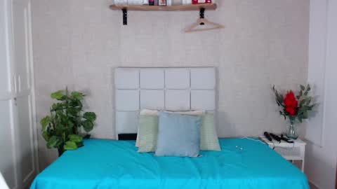 Paolita online show from December 14, 11:23 pm