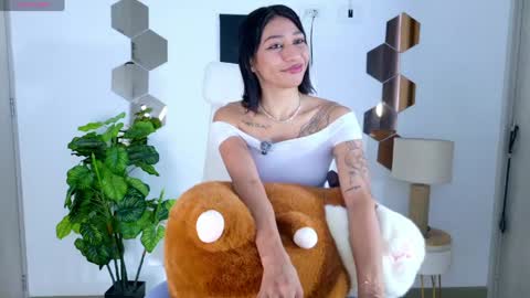 Snapshot of pao_thebigclit chatting on May 30, 10:07 pm Paolita online show from May 30, 10:07 pm