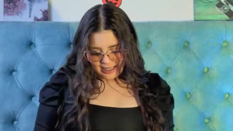 Paola Lyon online show from October 21, 7:14 pm