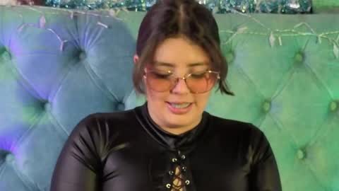 Paola Lyon online show from December 17, 6:14 pm