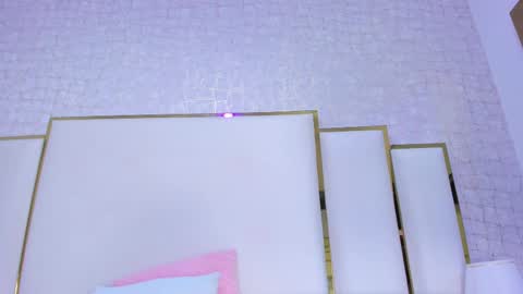 Paola  online show from October 6, 11:07 am