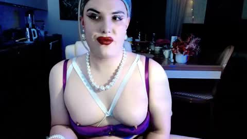 Sarina Williams online show from March 15, 1:06 pm