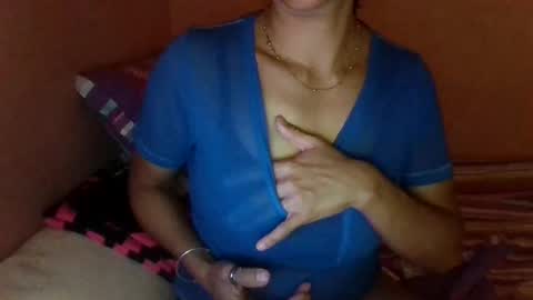 Snapshot of paolamz10 chatting on November 7, 3:06 am paolamz10 online show from November 7, 3:06 am