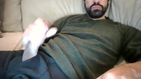 Snapshot of paolo402 chatting on December 4, 3:10 pm Paolo online show from December 4, 3:10 pm