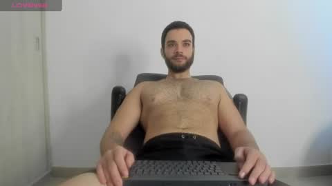Snapshot of paolo_hanma chatting on June 21, 12:41 pm Paolo online show from June 21, 12:41 pm