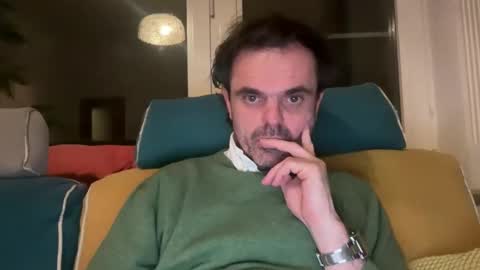 Snapshot of paolotripos chatting on November 17, 6:46 pm paolotripos online show from November 17, 6:46 pm