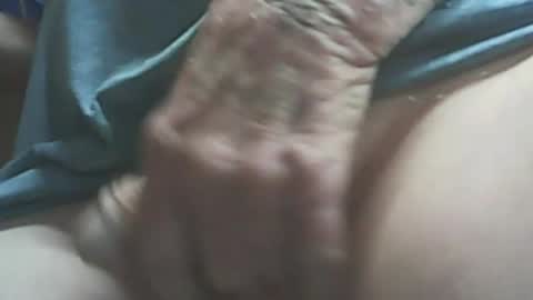 Snapshot of papajb70 chatting on November 7, 2:00 am papajb70 online show from November 7, 2:00 am