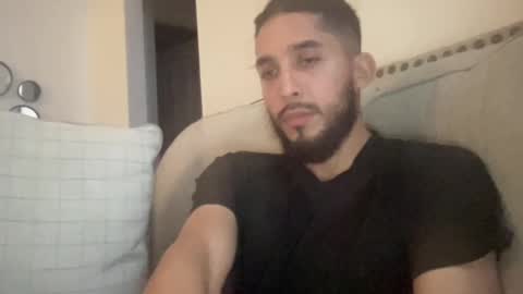 Snapshot of papicubano_guapo23cm chatting on October 24, 5:26 am papicubano_guapo23cm online show from October 24, 5:26 am