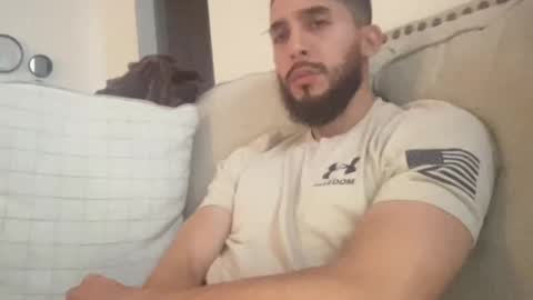 Snapshot of papicubano_guapo23cm chatting on October 27, 4:49 am papicubano_guapo23cm online show from October 27, 4:49 am