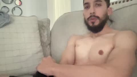 papicubano_guapo23cm online show from March 5, 1:40 pm