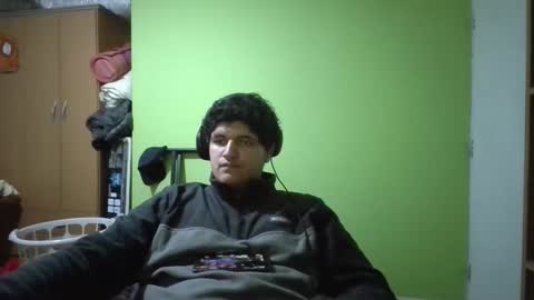 Snapshot of papitowilly999 chatting on November 8, 12:22 am Papito online show from November 8, 12:22 am