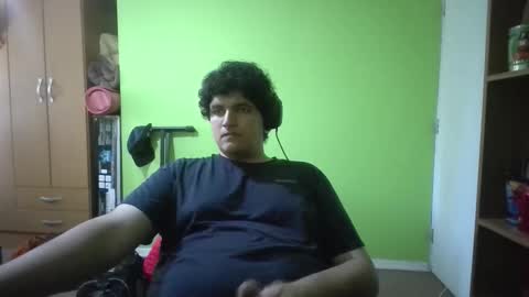 Snapshot of papitowilly999 chatting on December 18, 9:43 pm Papito online show from December 18, 9:43 pm