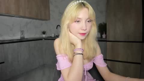 Melena online show from November 27, 8:38 am