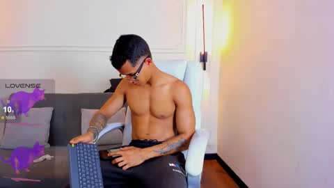 Ryan And Casper online show from February 28, 5:58 pm